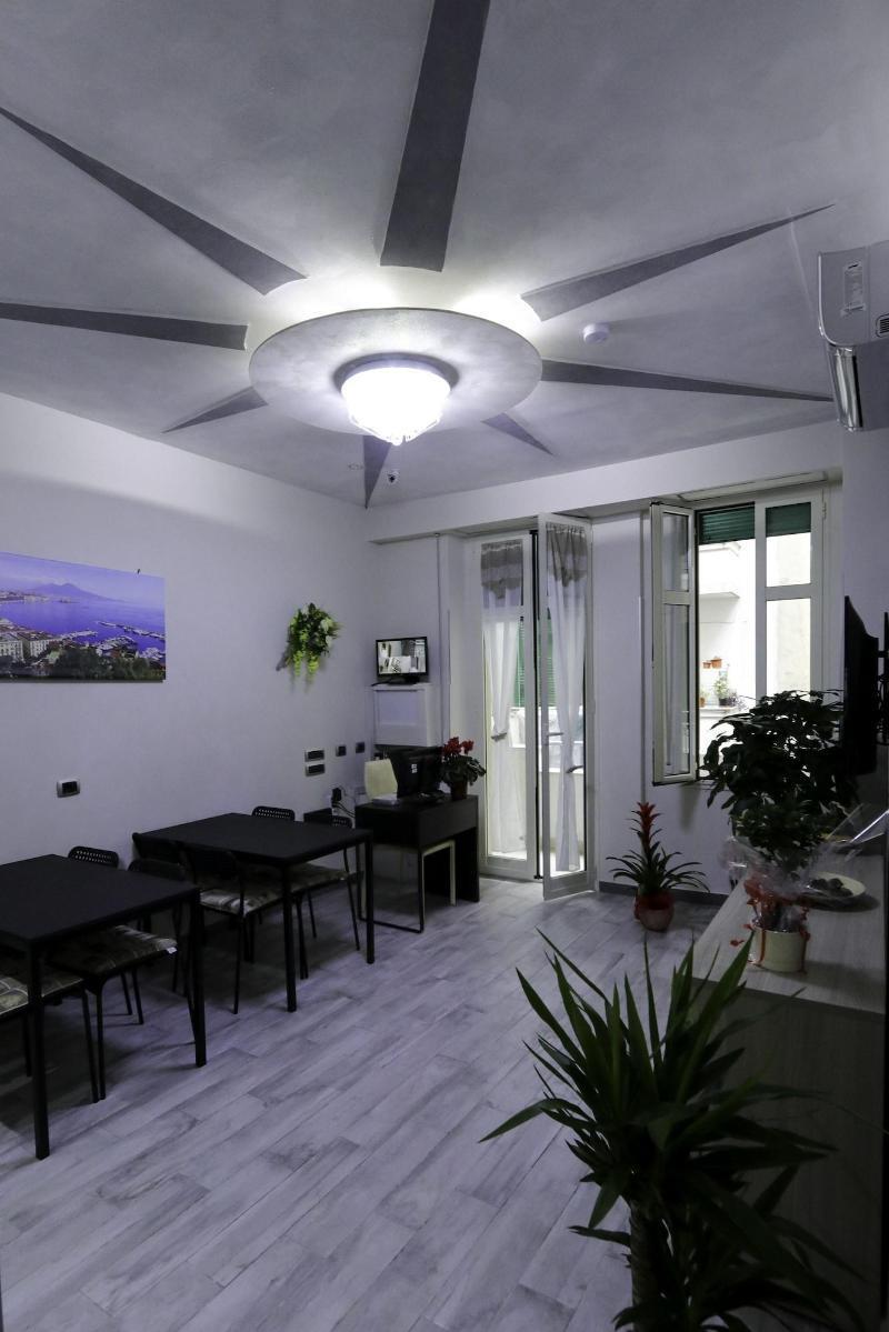Donn'Anna Suite Nápoles Exterior foto